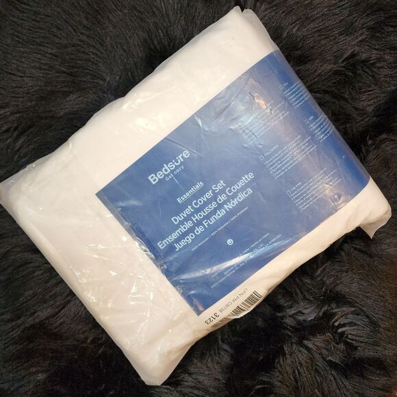 White Duvet Cover Set Bedsure - King - Picture 3 of 8